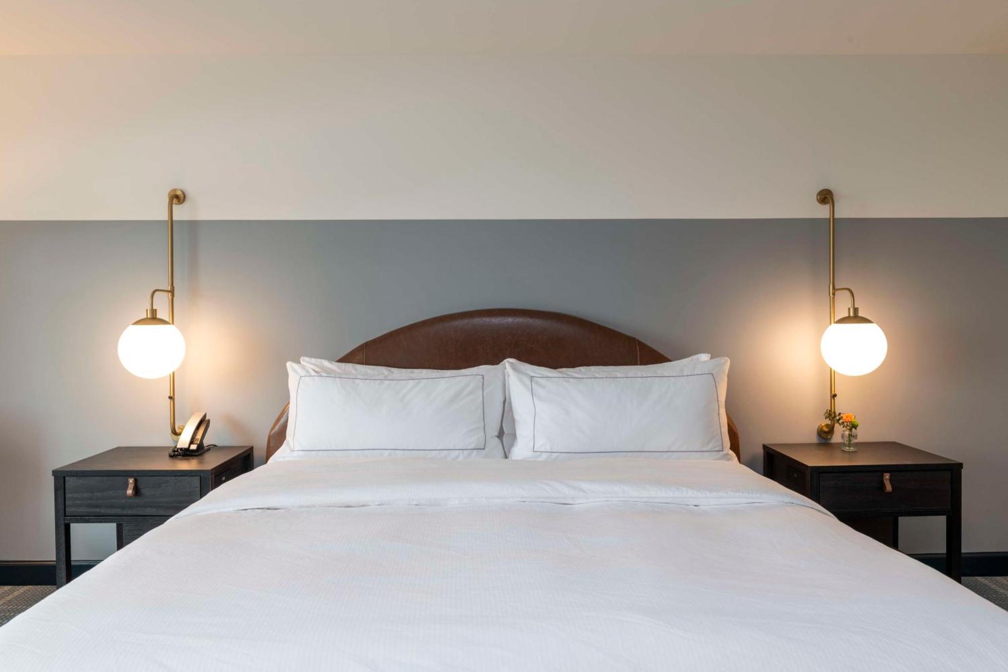 Hotel Canandaigua, Tapestry Collection By Hilton Exterior photo
