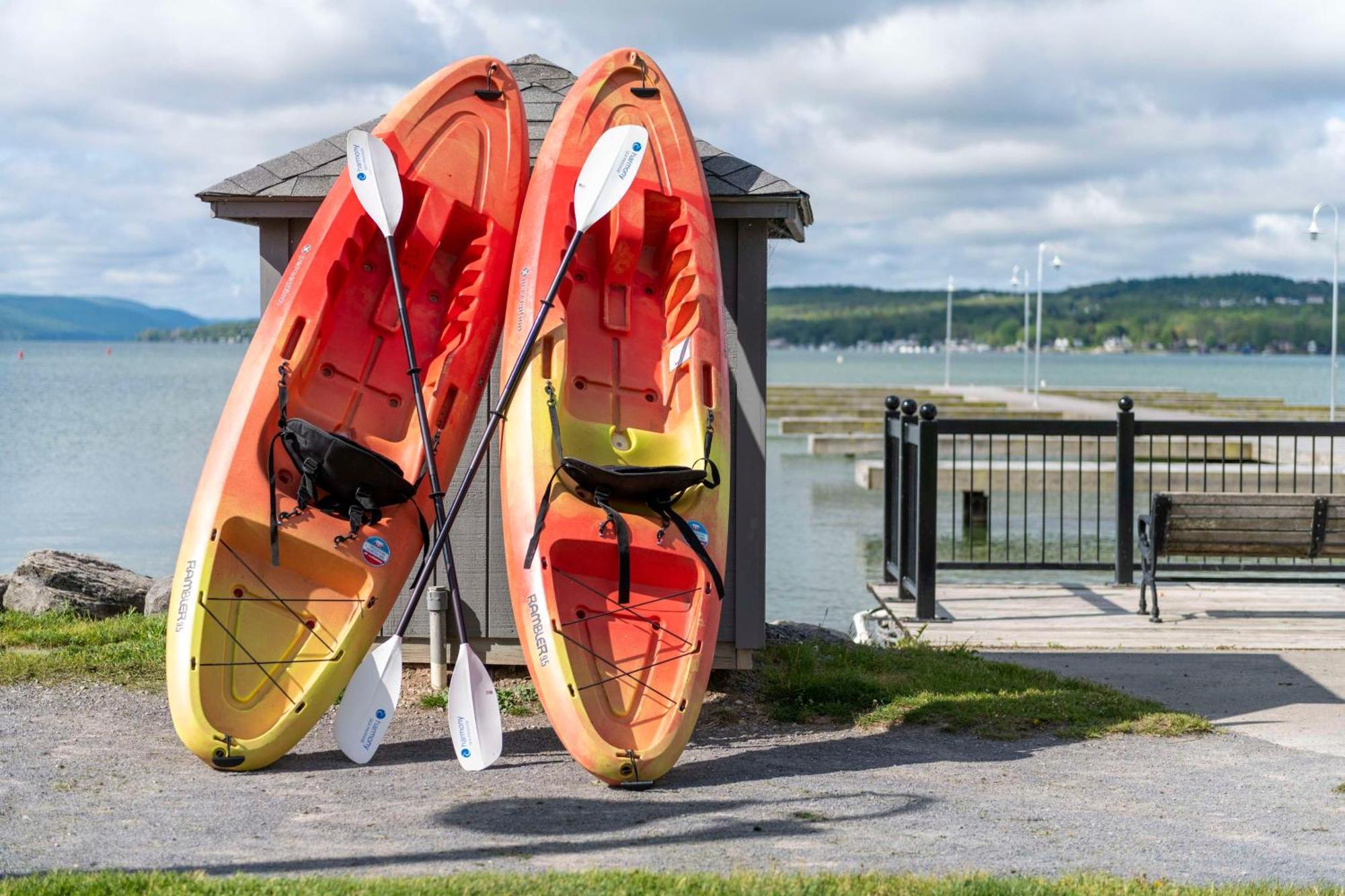 Hotel Canandaigua, Tapestry Collection By Hilton Exterior photo