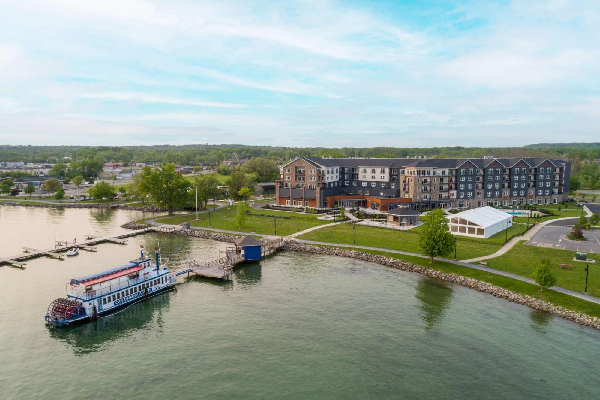 Hotel Canandaigua, Tapestry Collection By Hilton Exterior photo