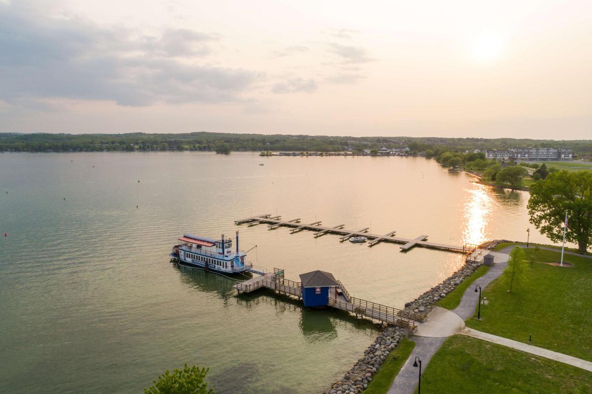 Hotel Canandaigua, Tapestry Collection By Hilton Exterior photo